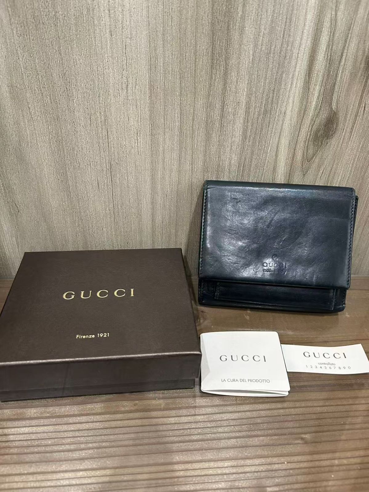 GUCCI財布