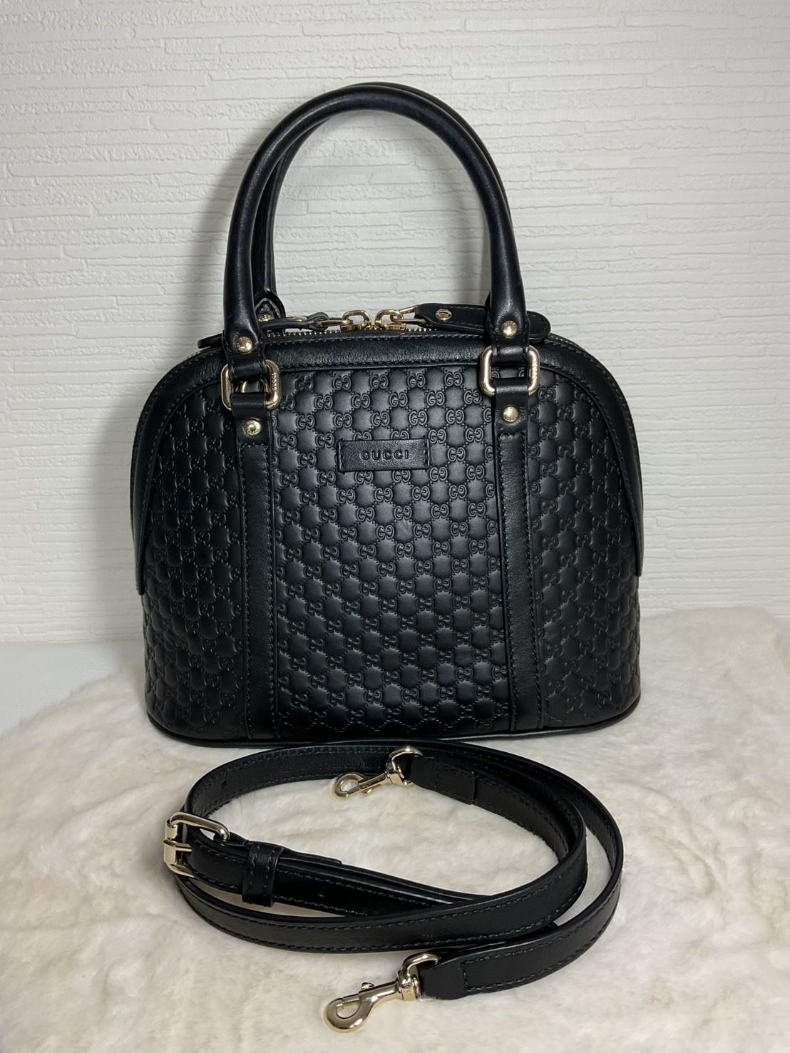 GUCCIバッグ